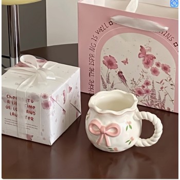 BOW CHERRY CERAMIC MUG