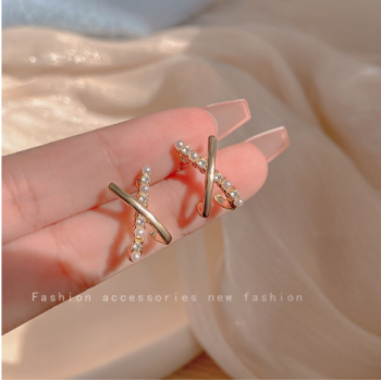 Silver temperament high-end earrings